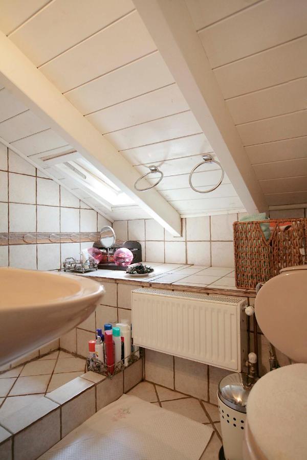 Apartamento Cozy Attic Arájova Exterior foto